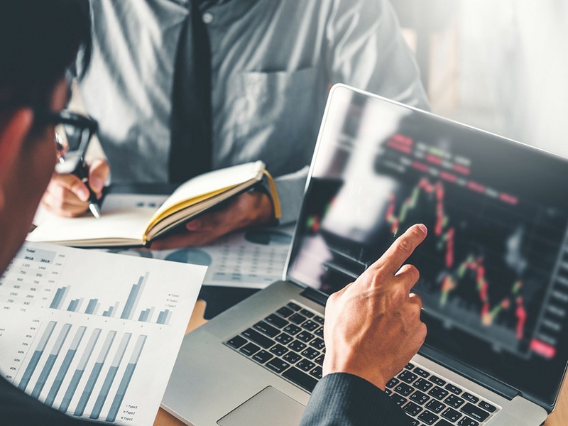 La-co-so-de-nha-dau-tu-dua-ra-quyet-dinh-rot-von